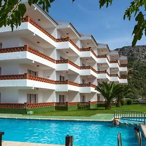 rvhotels-apartamentos-el-quijote.catalonia-hotels.com/