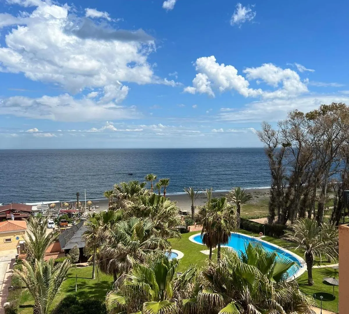 Cn-340 Suites Estepona Apartment