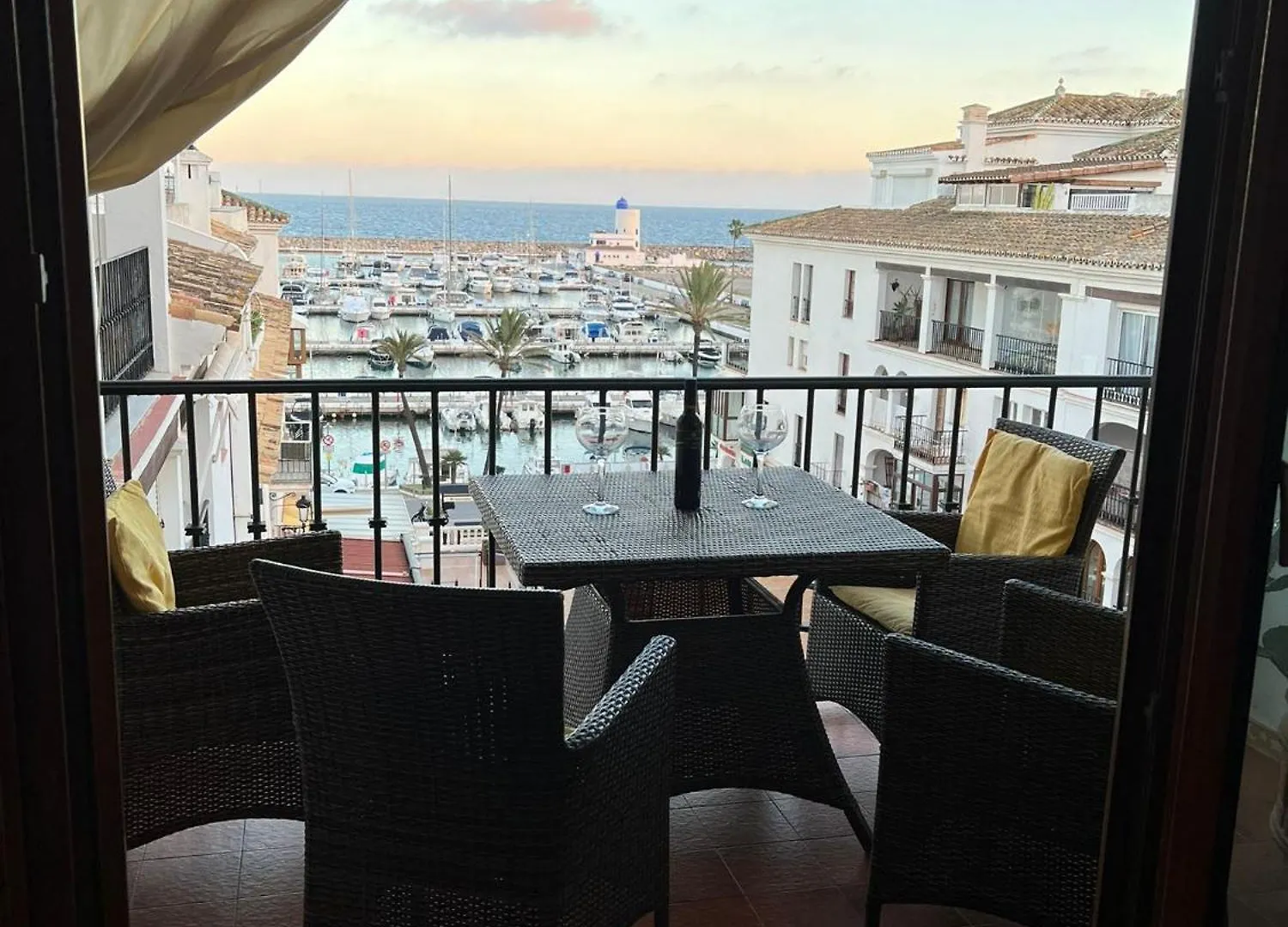 Apartment Cn-340 Suites Estepona Spain