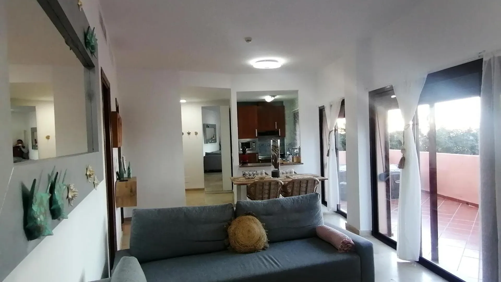 Cn-340 Suites Estepona Appartamento