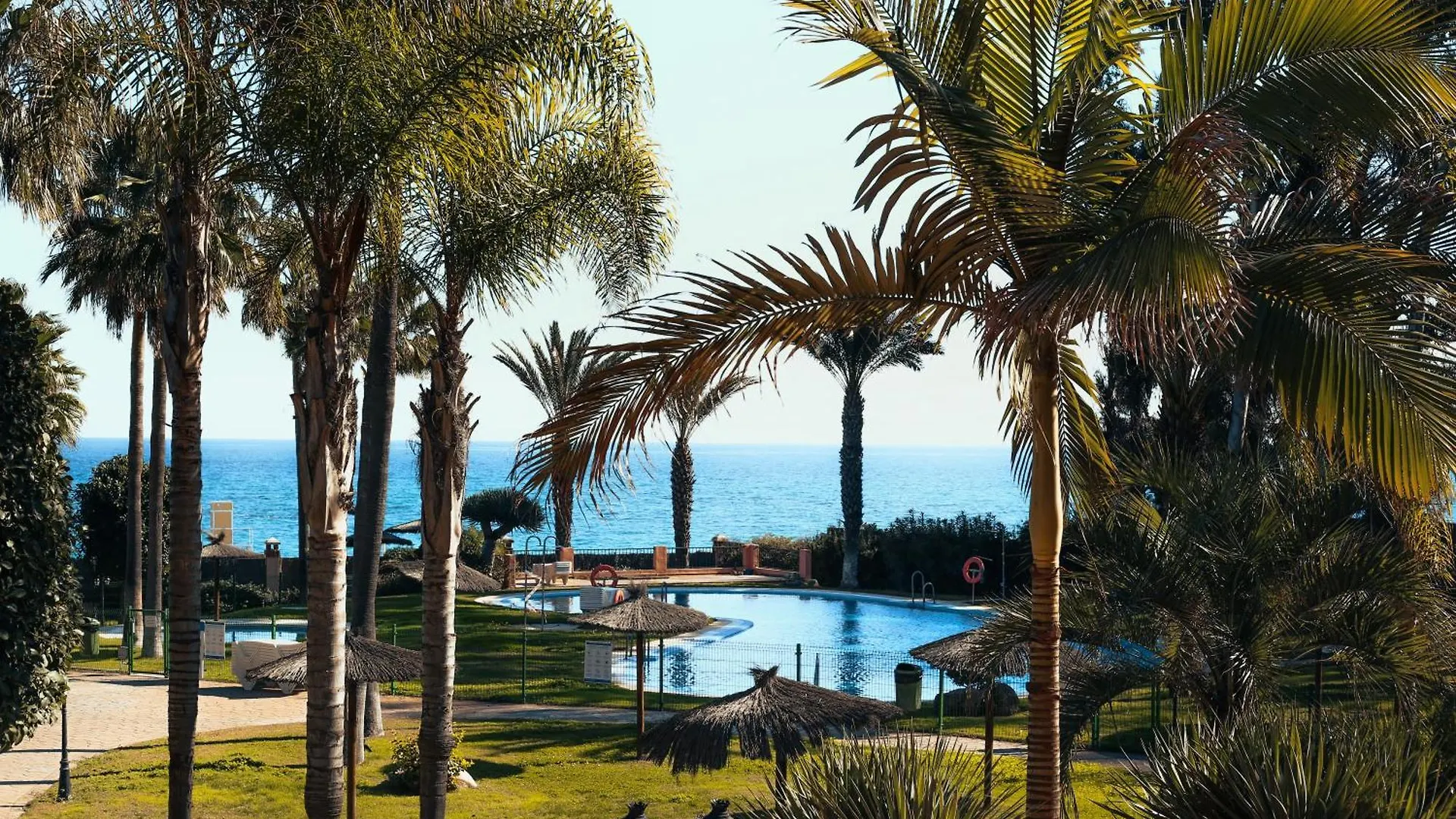 Cn-340 Suites Estepona Apartment